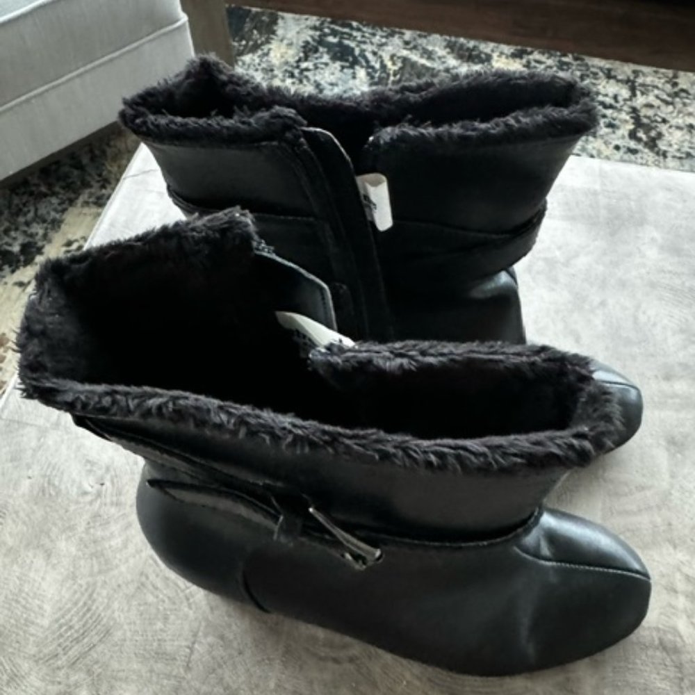 Metroline by Khombu Black Boots- Siz 7 - Picture 2 of 5